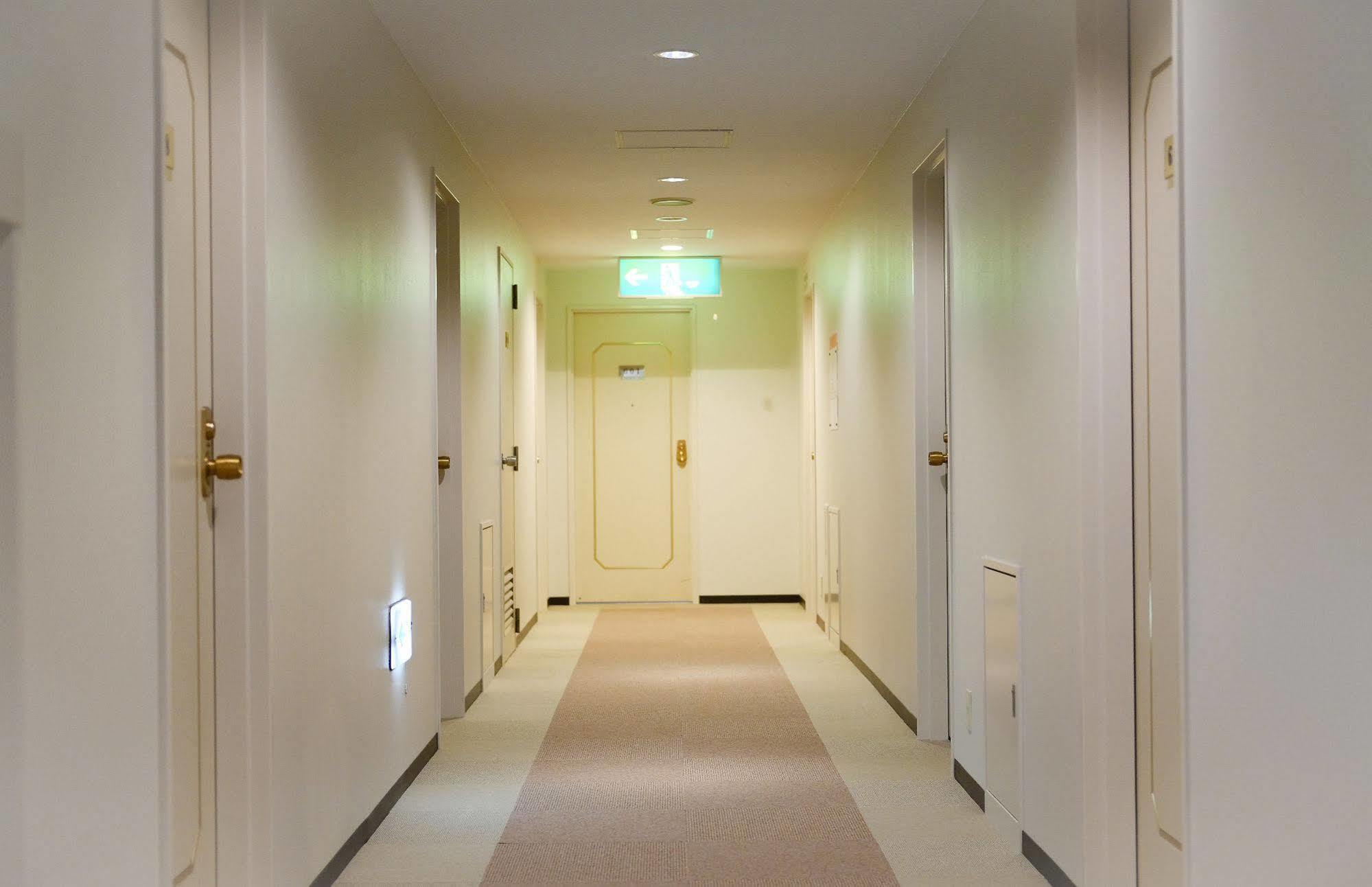 Business Inn Sunhotel Machida Bagian luar foto